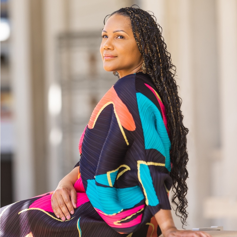 Meet your Posher, Desiree' White